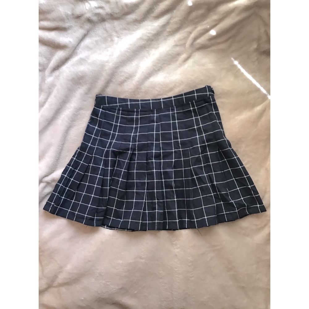 90s inspired tennis skirt